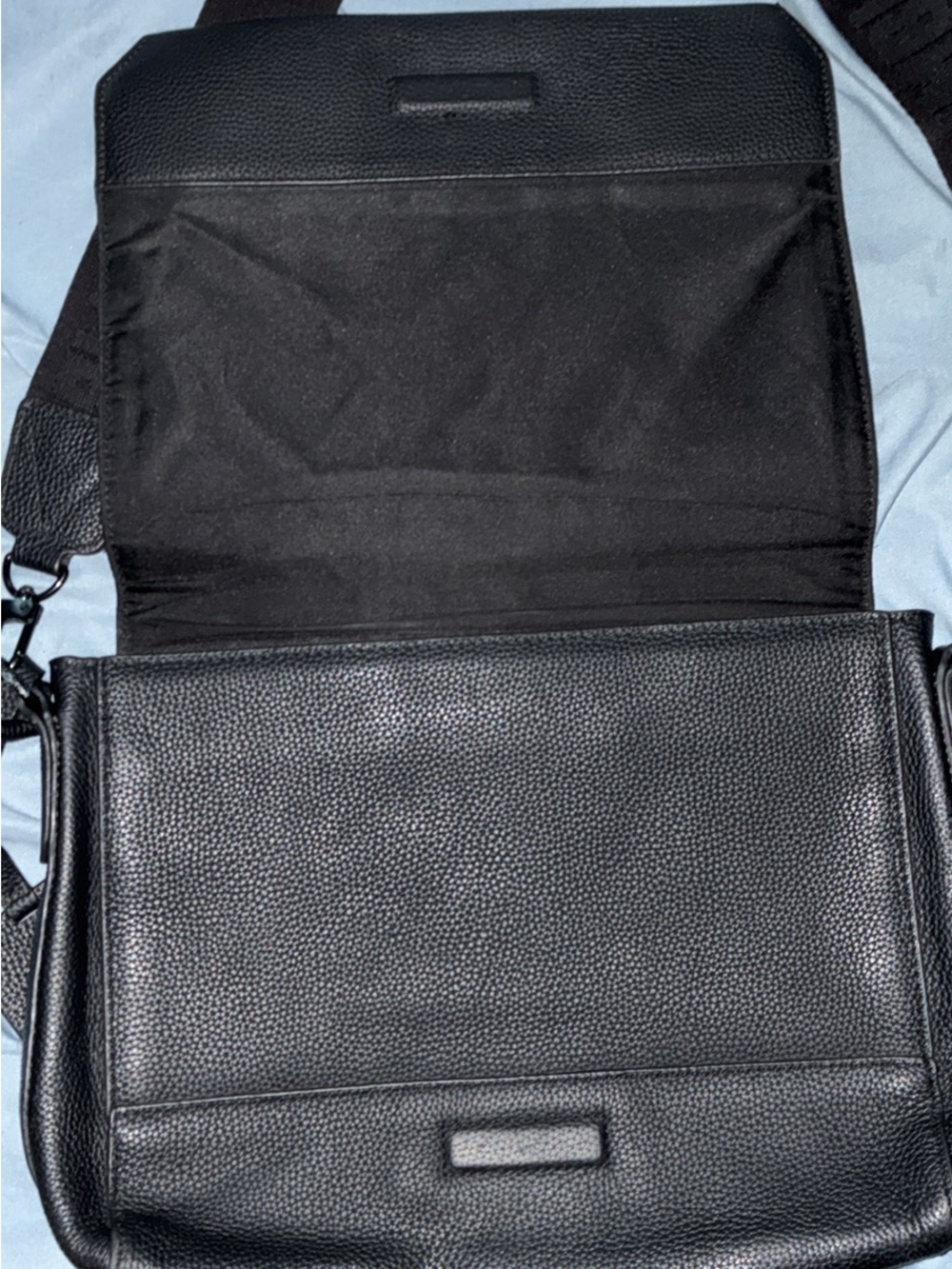Black Men's Crossbody Messenger Bag - Picture 2 of 3